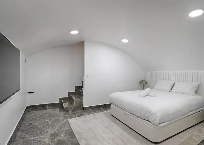 Διαμέρισμα Buttes Chaumont Charming 4p *